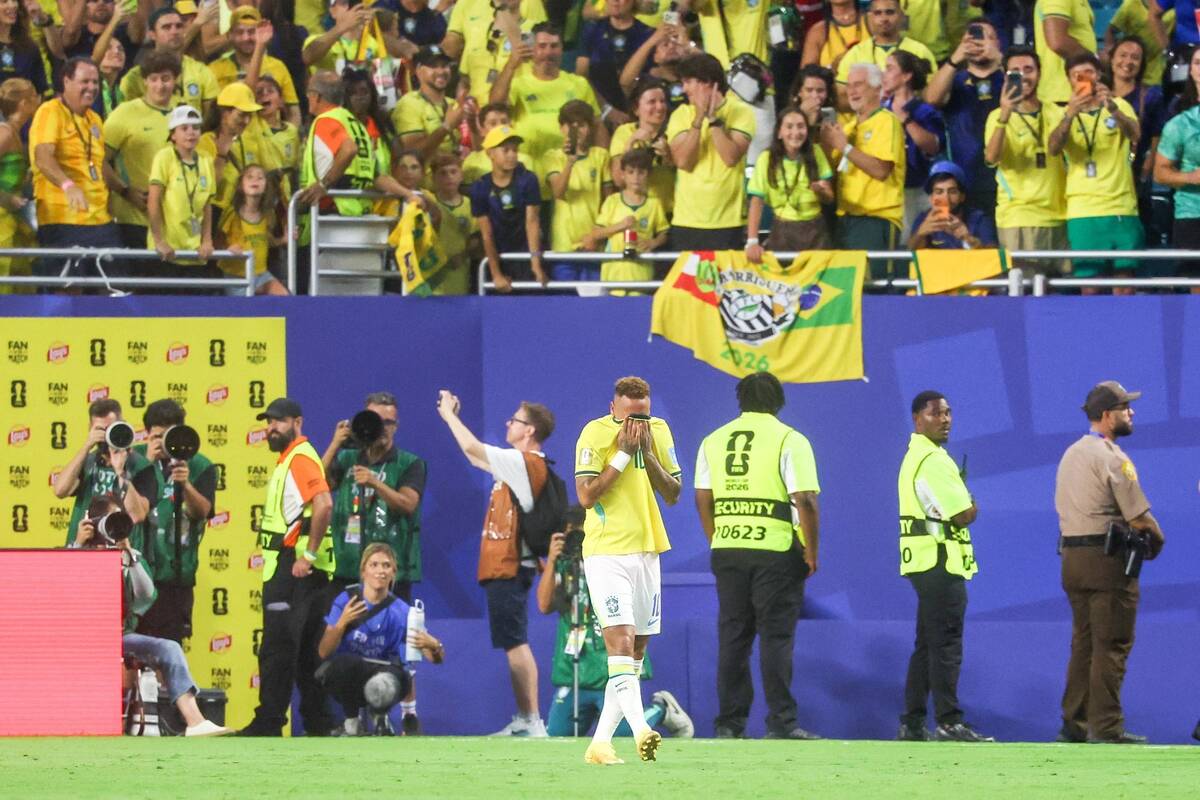 Neymar zalał się łzami i przemówił. Tak podsumował swój występ