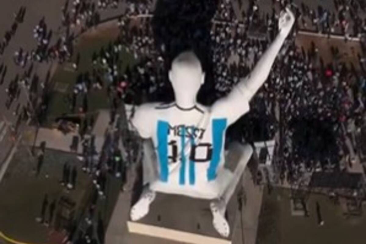 70-tonowy posąg Messiego w Argentynie. Nie do wiary, jak wygląda [WIDEO]