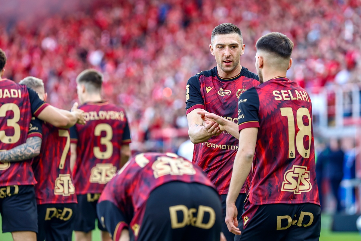 Widzew przeciwny rewolucji kadrowej. Tyle transferów planuje - Goal.pl