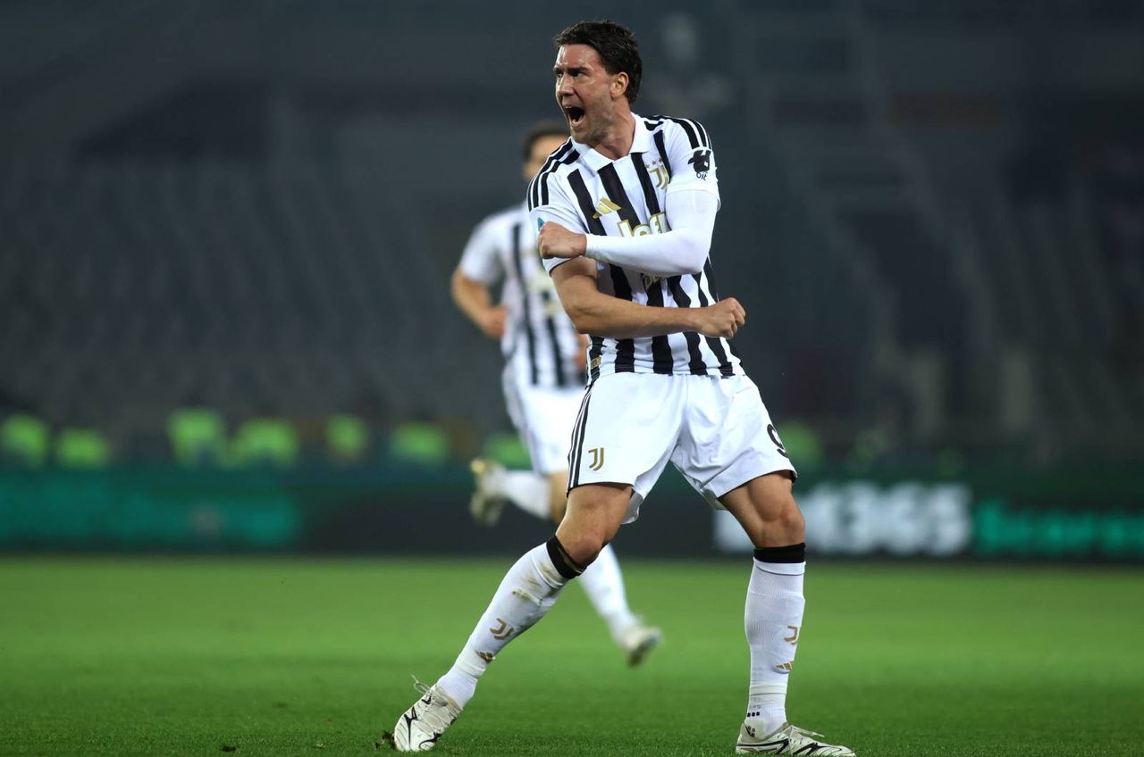 Ultimatum dla byłej gwiazdy Juventusu. Ciągle liczy na transfer do Barcelony