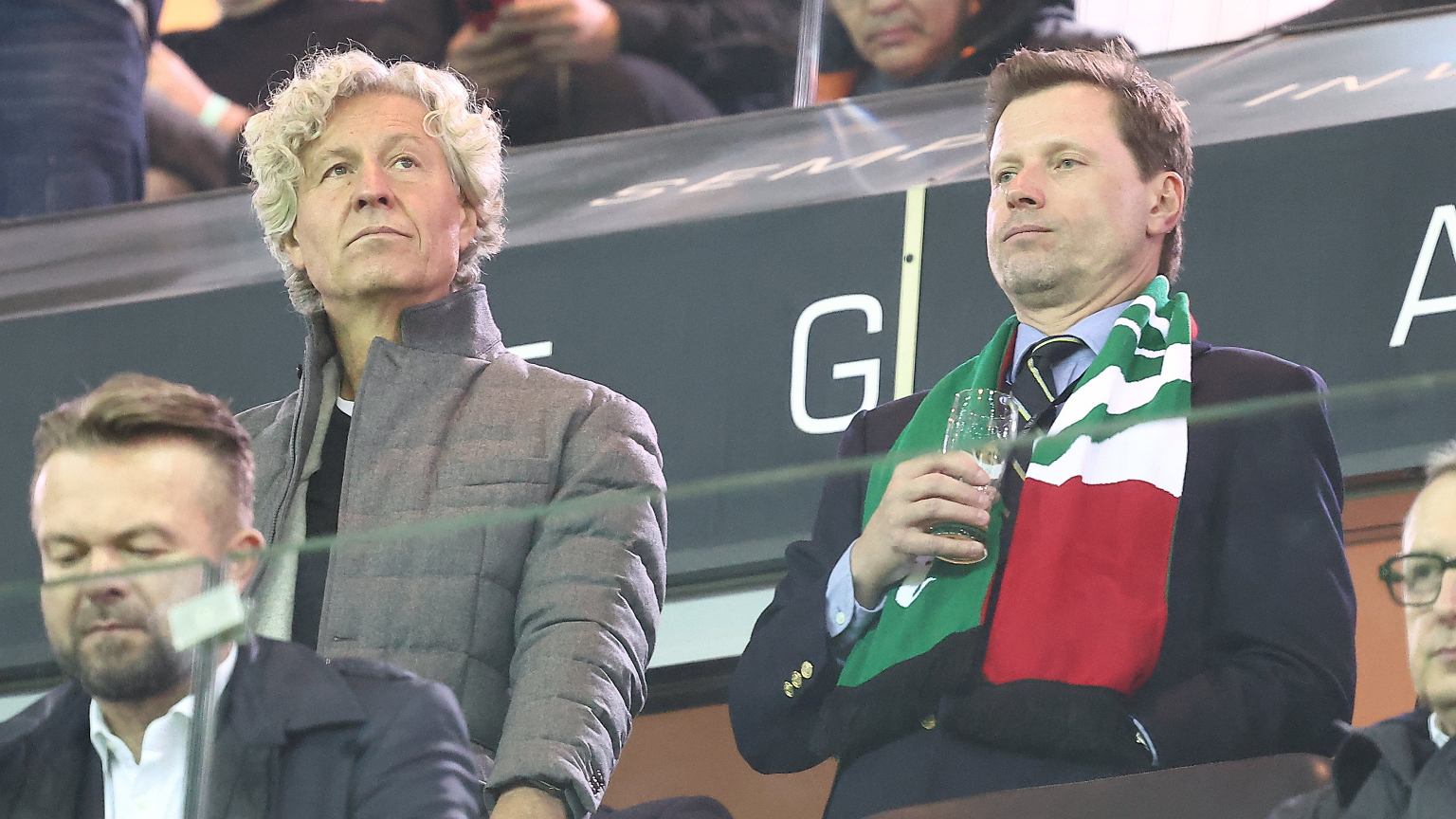 Sceny po meczu Legia - Lech. Reakcja 