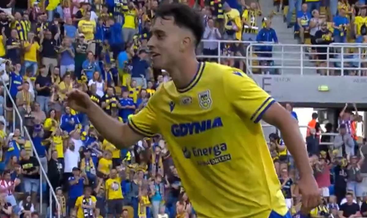 Korona ogłosiła kolejny transfer! Niedawno wywołał skandal i spadł z Ekstraklasy