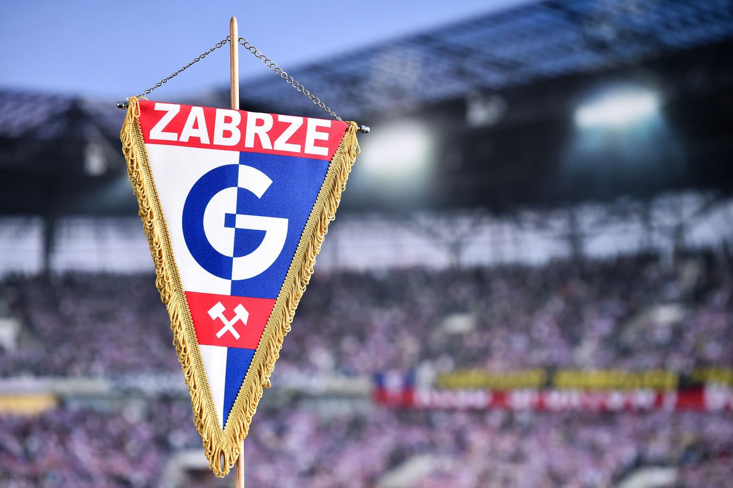 Rzutem na taśmę. OFICJALNIE: Górnik Zabrze uprawnił najnowszy nabytek na dwumecz z Ferencvárosem