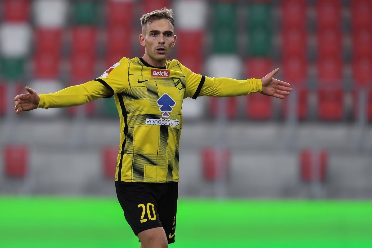 Trzech piłkarzy Wieczystej może dołączyć do Wisły Kraków - Goal.pl