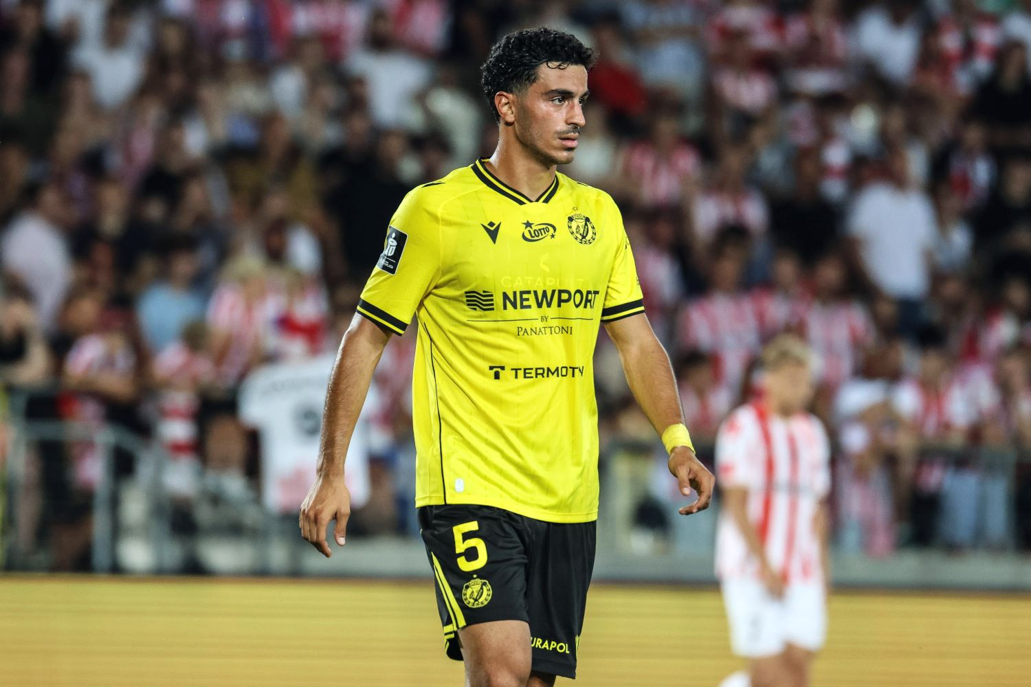 Gracz Widzewa Łódź łączony z 26-krotnym mistrzem kraju. „Wstępne rozmowy”