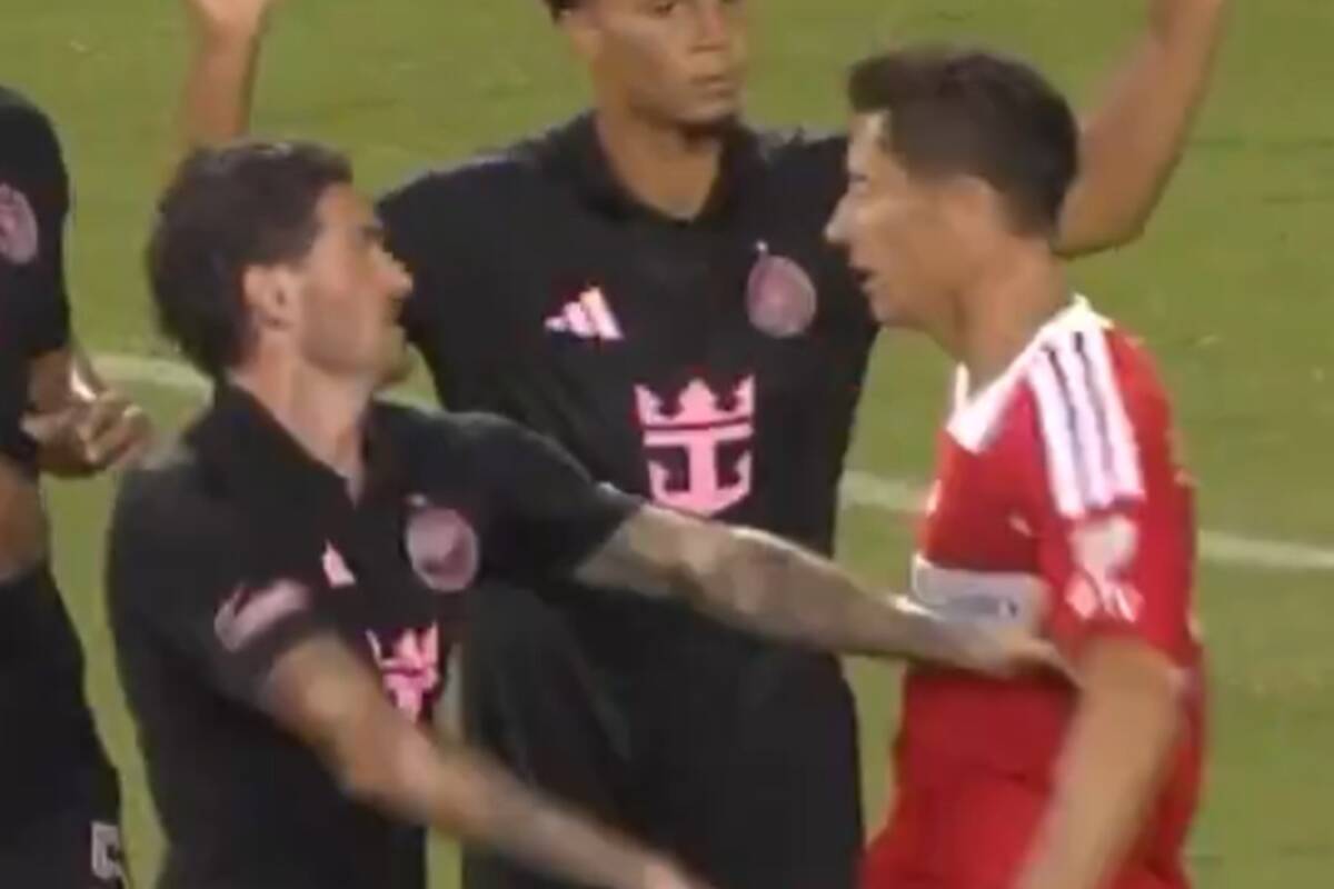 Lewandowski o starciu z De Paulem. 
