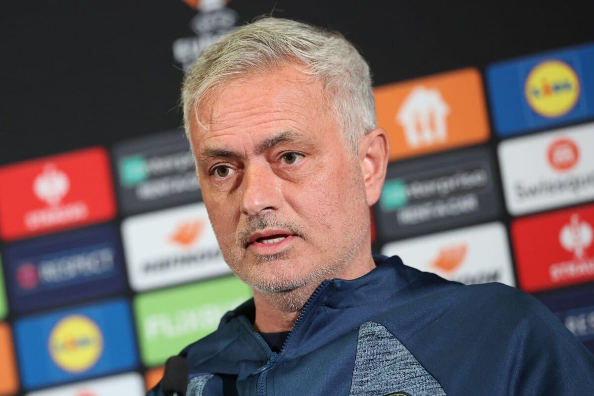 Real Madryt miał dogadany transfer. Mourinho musi podjąć decyzję - Goal.pl