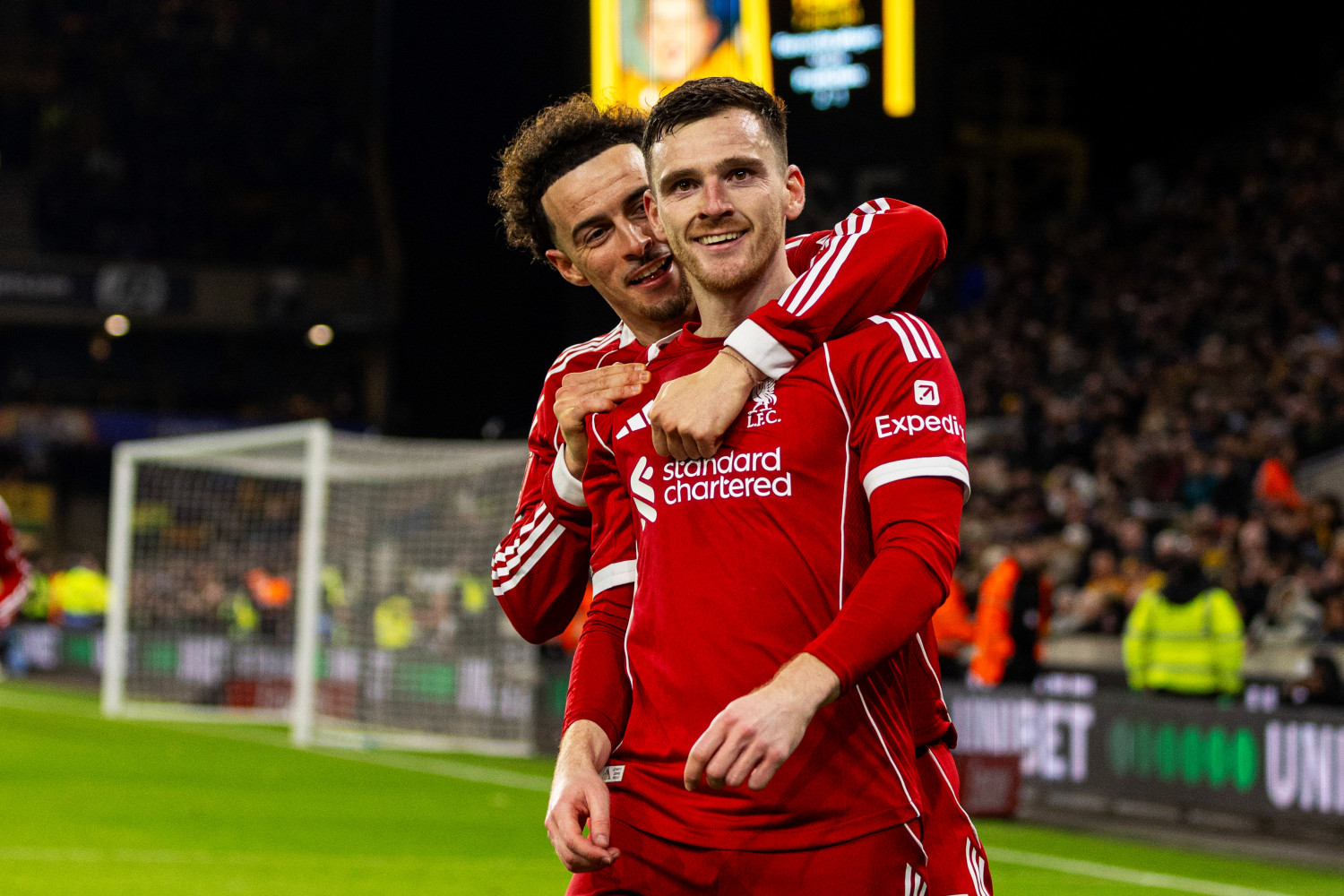 Andrew Robertson finalizuje transfer | Transfery.info