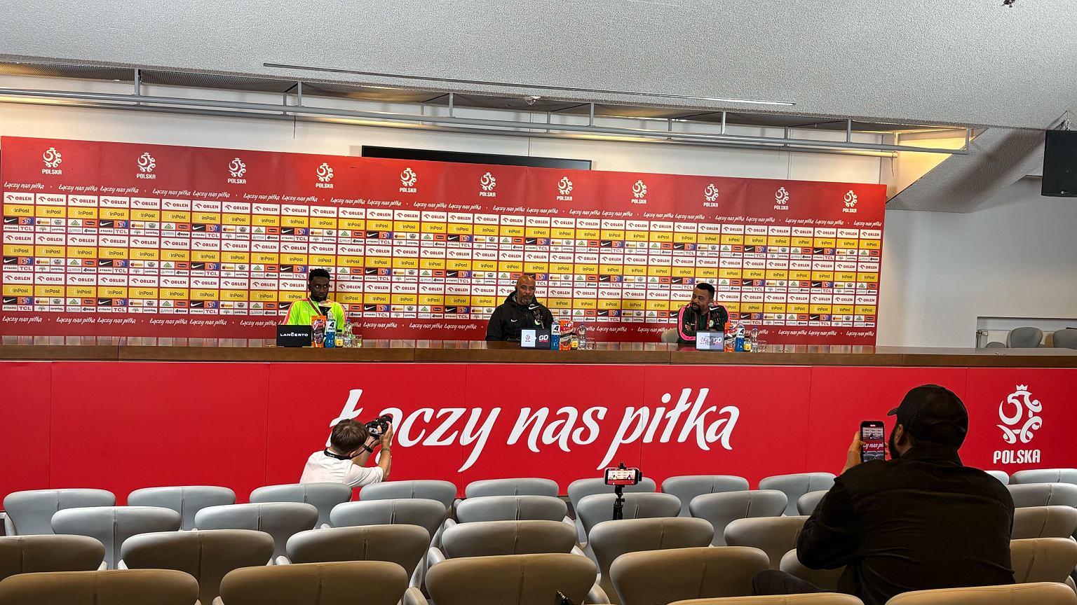 Czegoś takiego dawno nie było! Tak wyglądała konferencja reprezentacji Nigerii