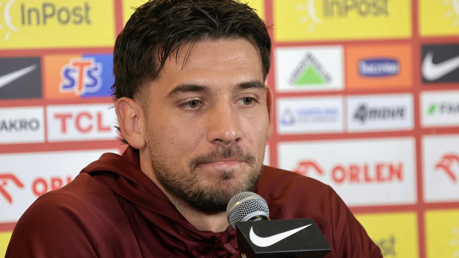 Sensacyjne wieści ws. transferu Modera. Feyenoord ogłasza