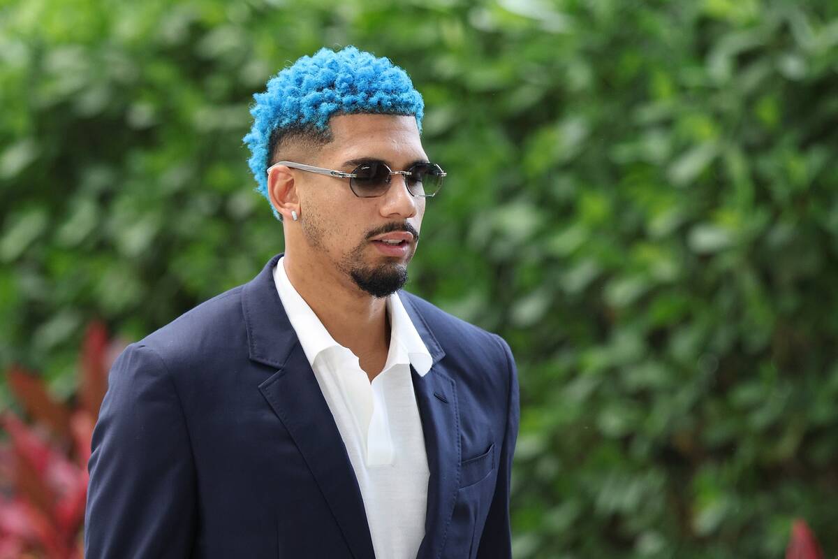 Za tyle Liverpool może kupić Araujo. Ujawniono klauzulę