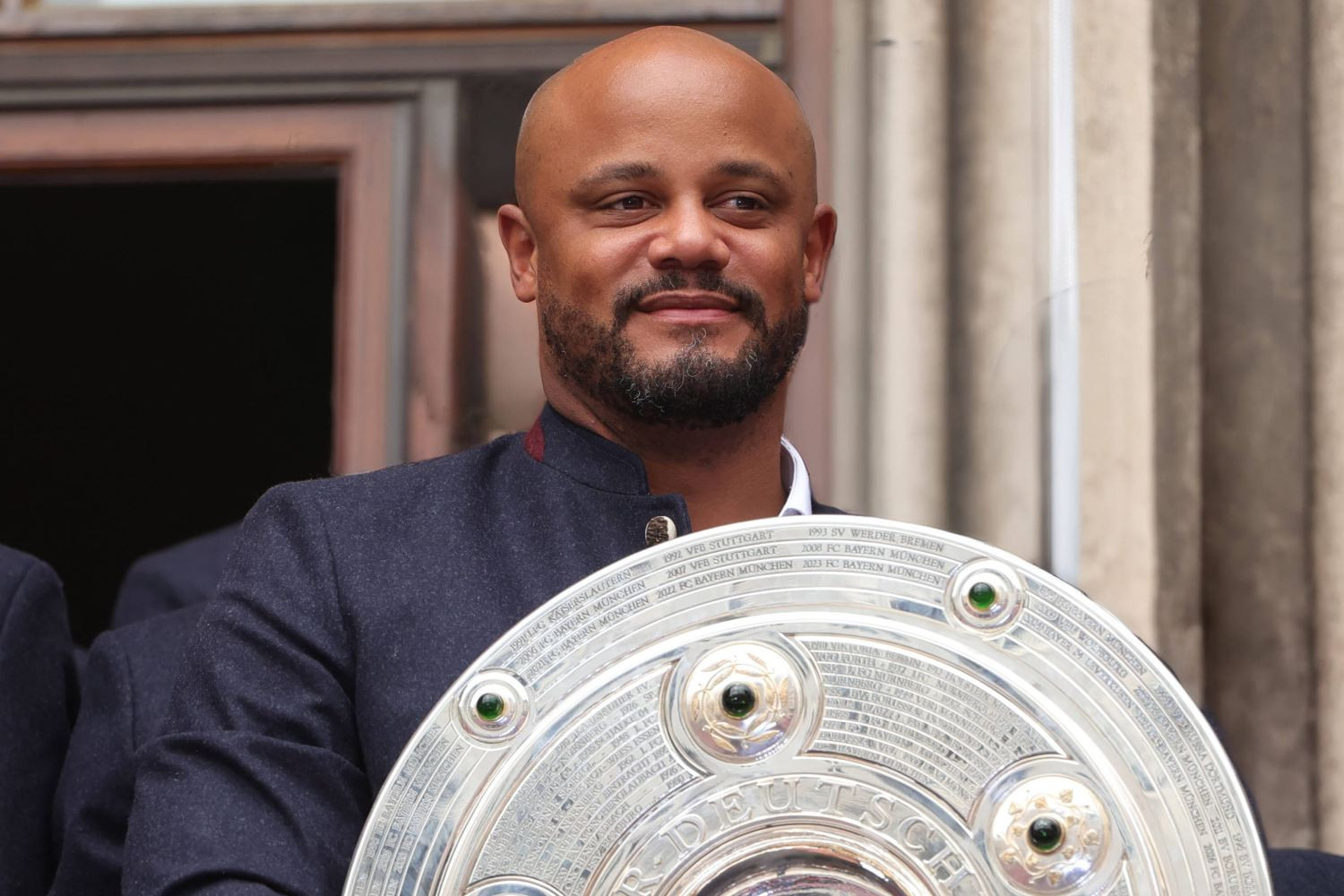 Vincent Kompany z sensacyjnym powrotem?! | Transfery.info