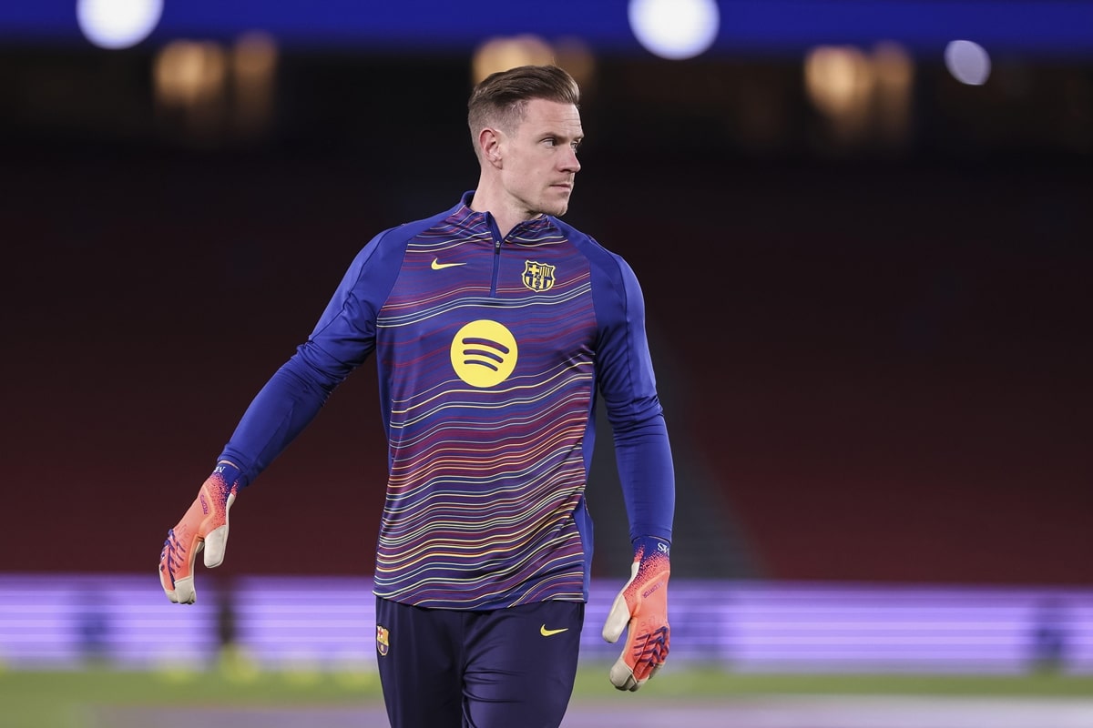 Ajax czeka na Ter Stegena. Barcelona musi rozwiązać jeden problem