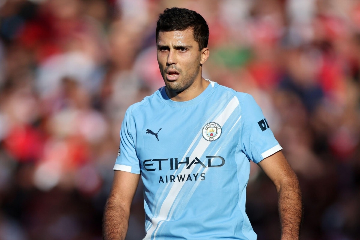Barcelona złożyła ofertę 45 milionów za Rodriego. Jest decyzja Man City
