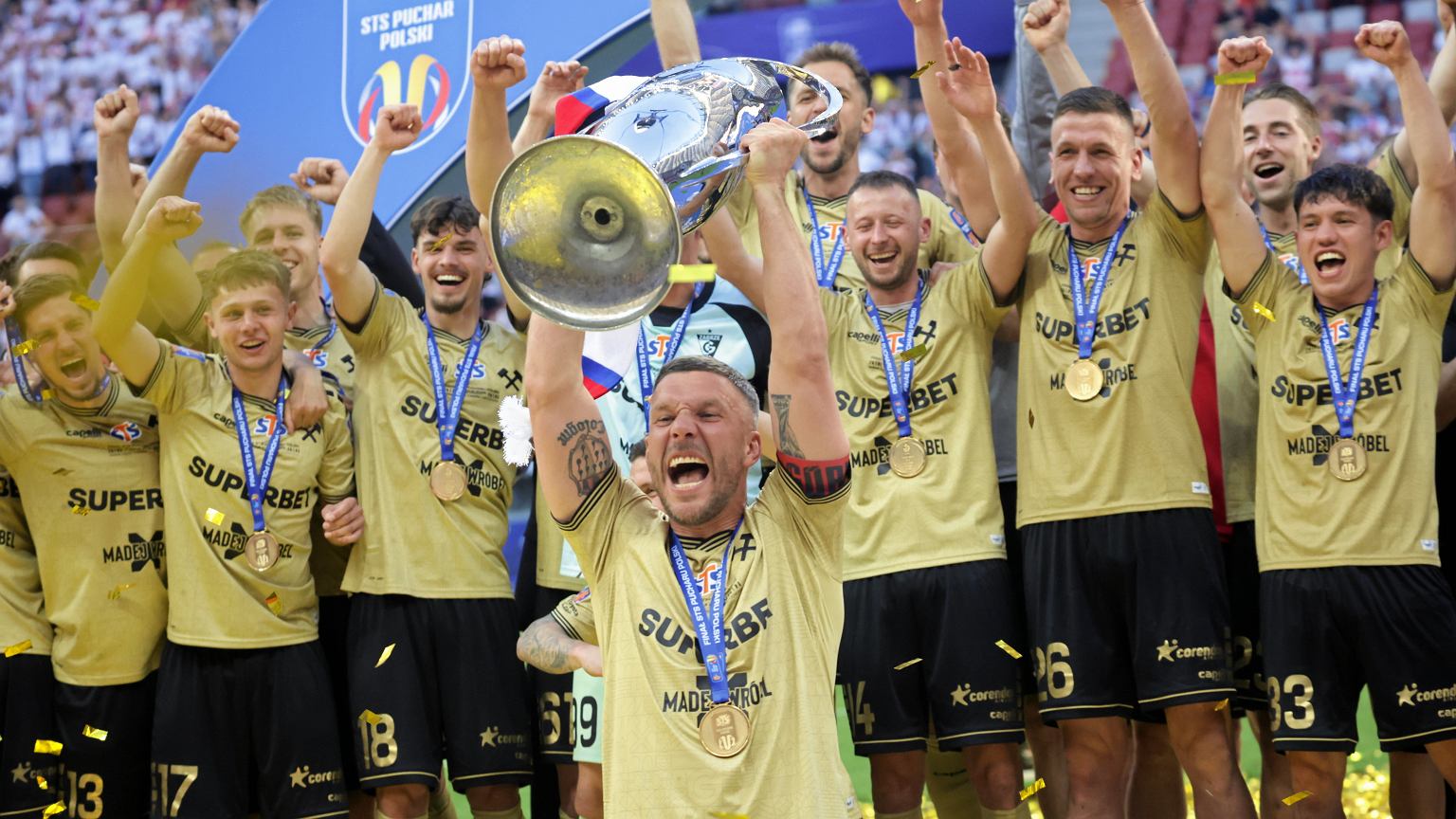 Podolski wznowi karierę przed meczami Ligi Mistrzów?