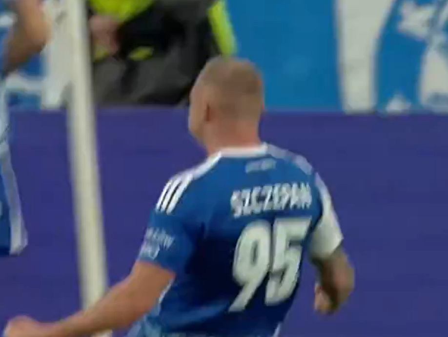 Legendarny klub idzie na awans do Ekstraklasy! Lider pokonany, co za seria