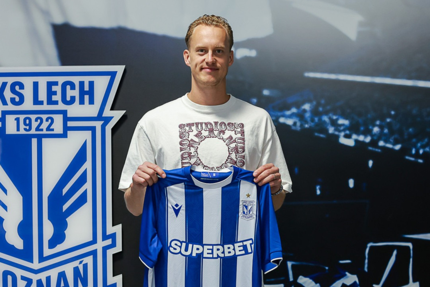 Gustav Berggren poza kadrą meczową Lecha Poznań. Dlatego nie zagra z Crystal Palace
