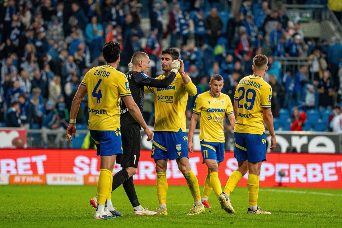 Arka Gdynia sięga po piłkarza GKS-u Katowice! Transfer potwierdzony