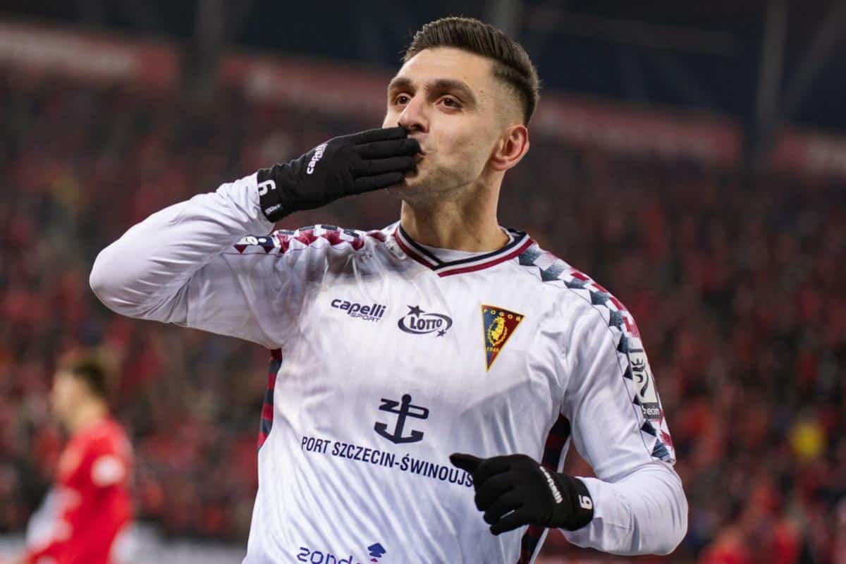Jednak nie Wieczysta. Z tym klubem łączony jest Koulouris