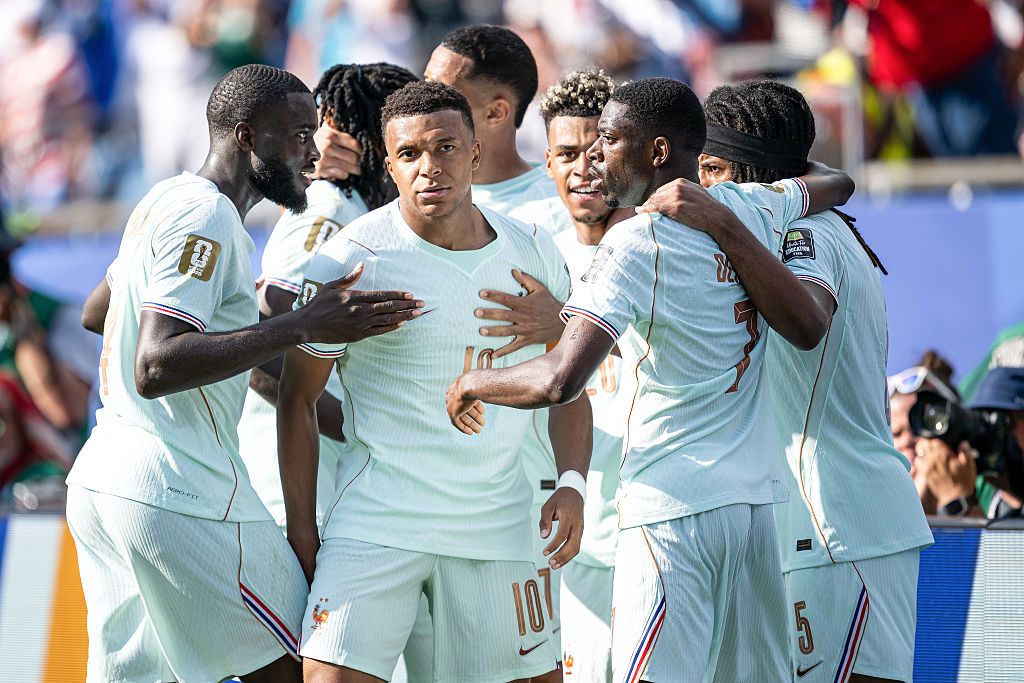 Dominatorzy. Francja i Mbappe nie do zatrzymania