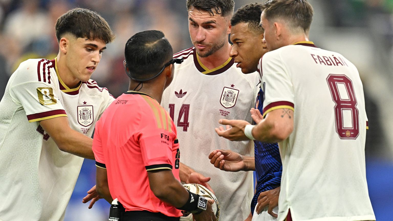 Barcelona szykuje hit transferowy! Chce mistrza świata