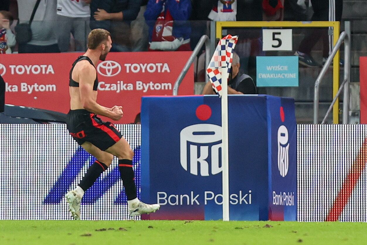 Co za emocje w hicie Ekstraklasy! Nagły zwrot, jest nowy lider!