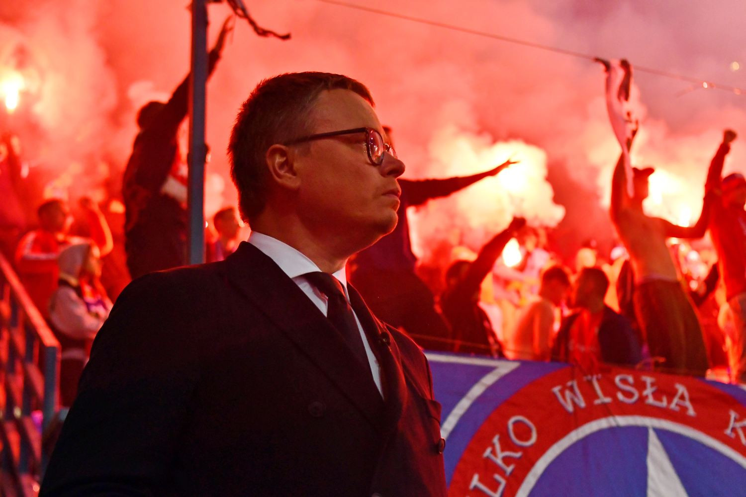 Jarosław Królewski chce odciąć Wisłę Kraków od kiboli. Wprowadził zakaz