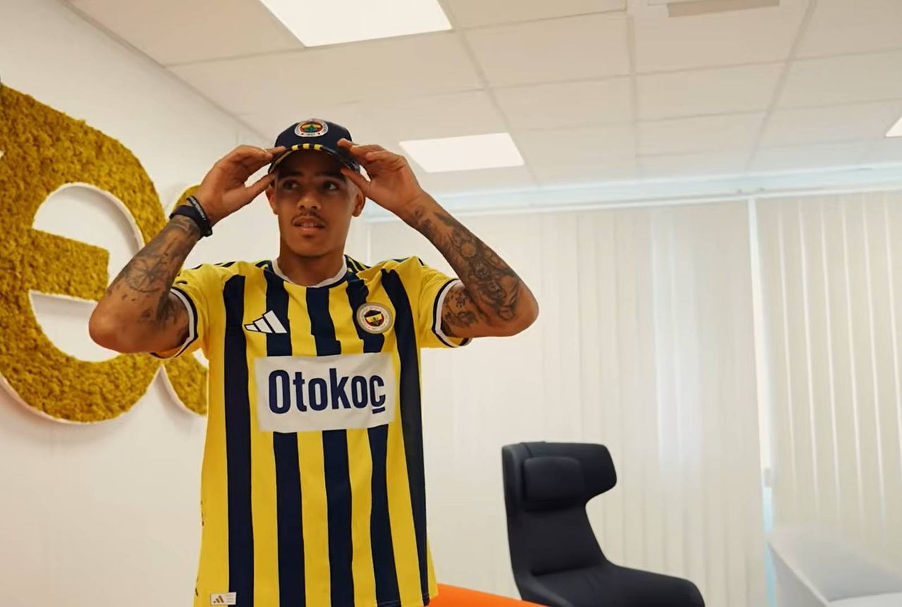 Rekordowy transfer rywala Górnika Zabrze. Anglik podpisał kontrakt