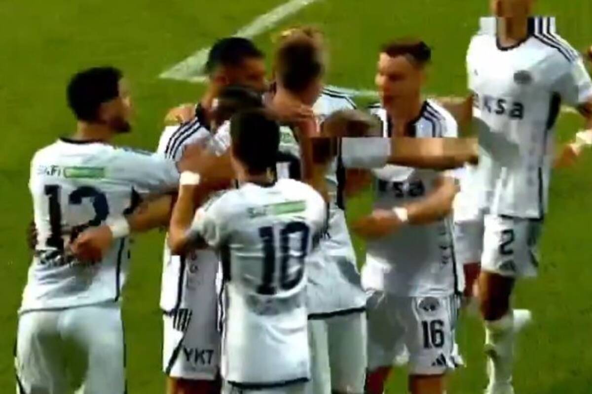 Polak bawi się w Turcji. Kolejny gol