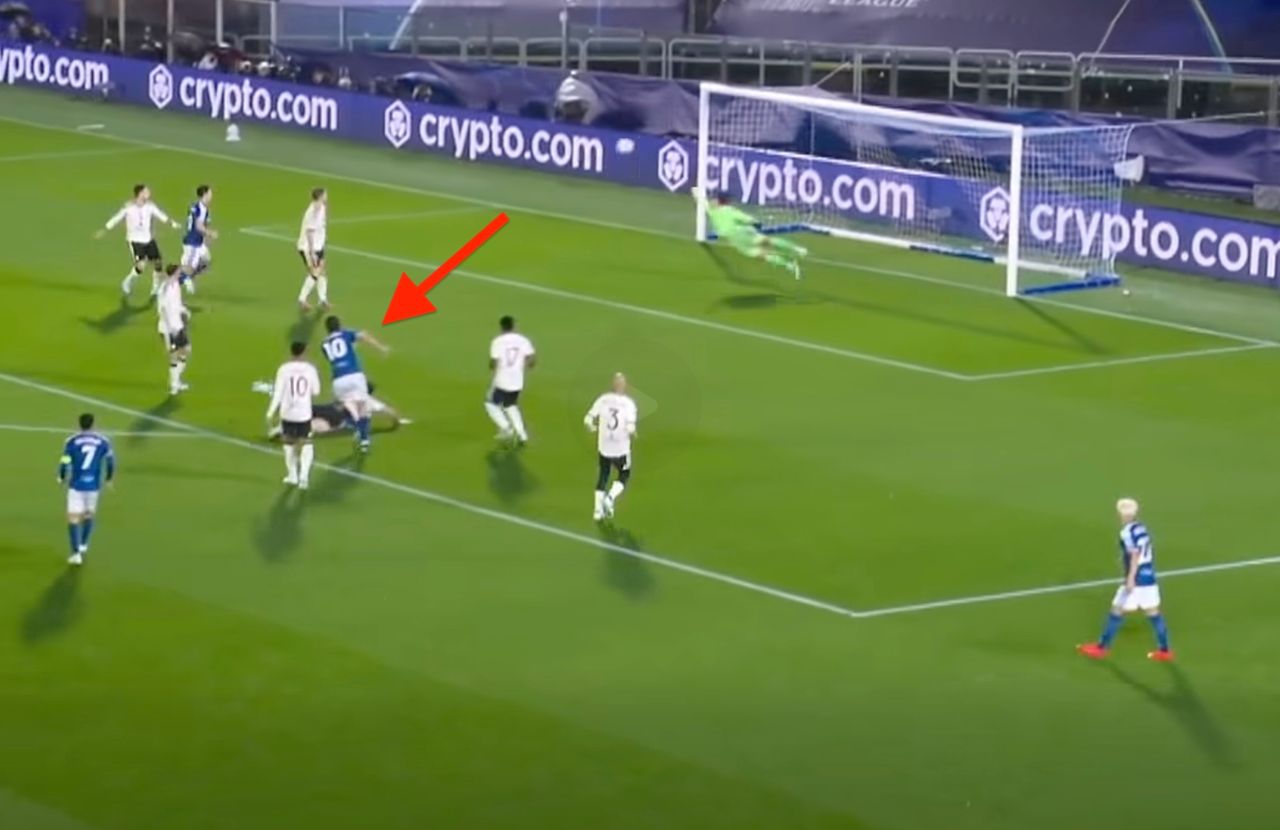 Co za kompromitacja Manchesteru United! Włosi rozbili giganta, a pierwszy gol był kapitalny