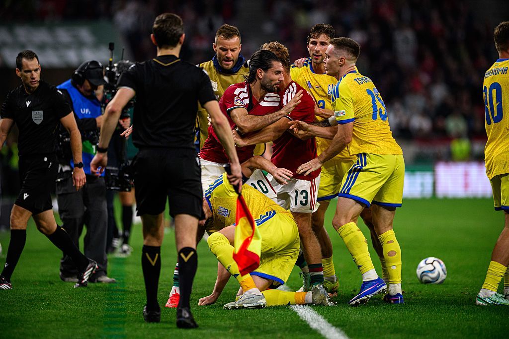Ruszyli z pięściami. Sceny w meczu Węgry - Ukraina