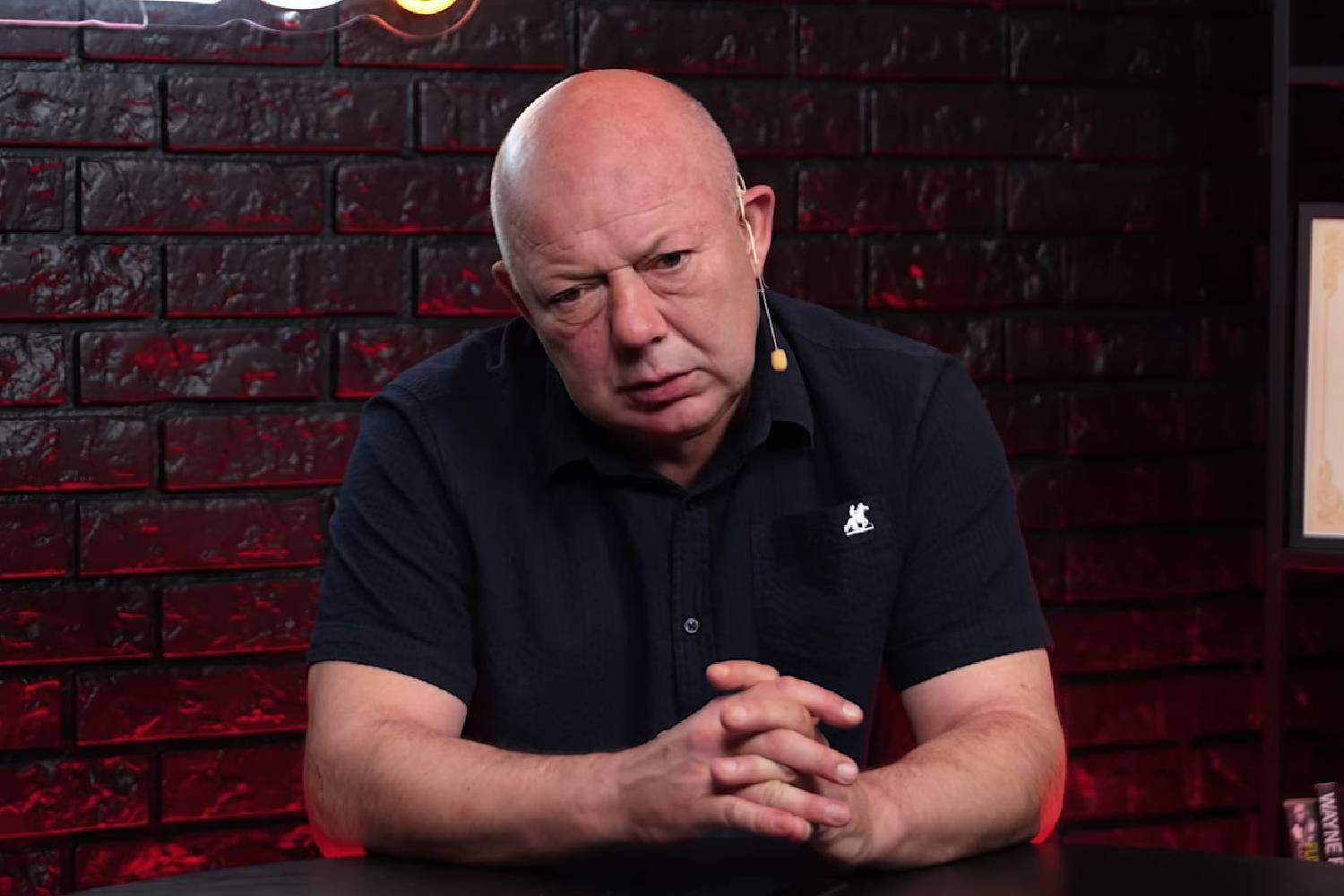 Wojciech Kowalczyk po bandzie. „Tam trzeba zmienić trenera. Bez dwóch zdań”