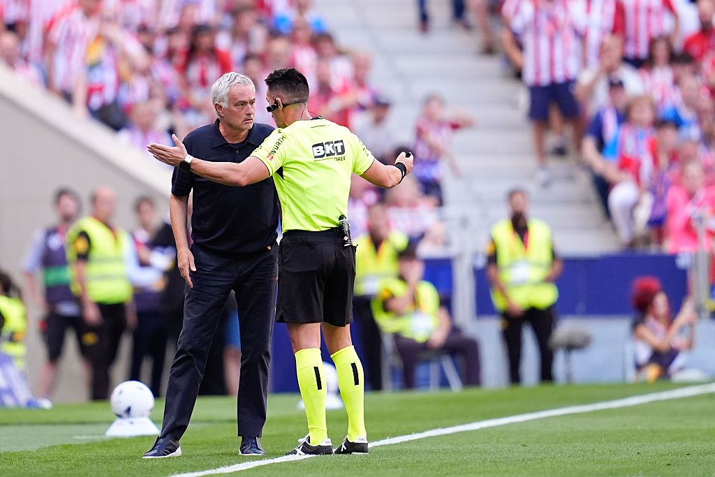 Mourinho wściekły na sędziego. 