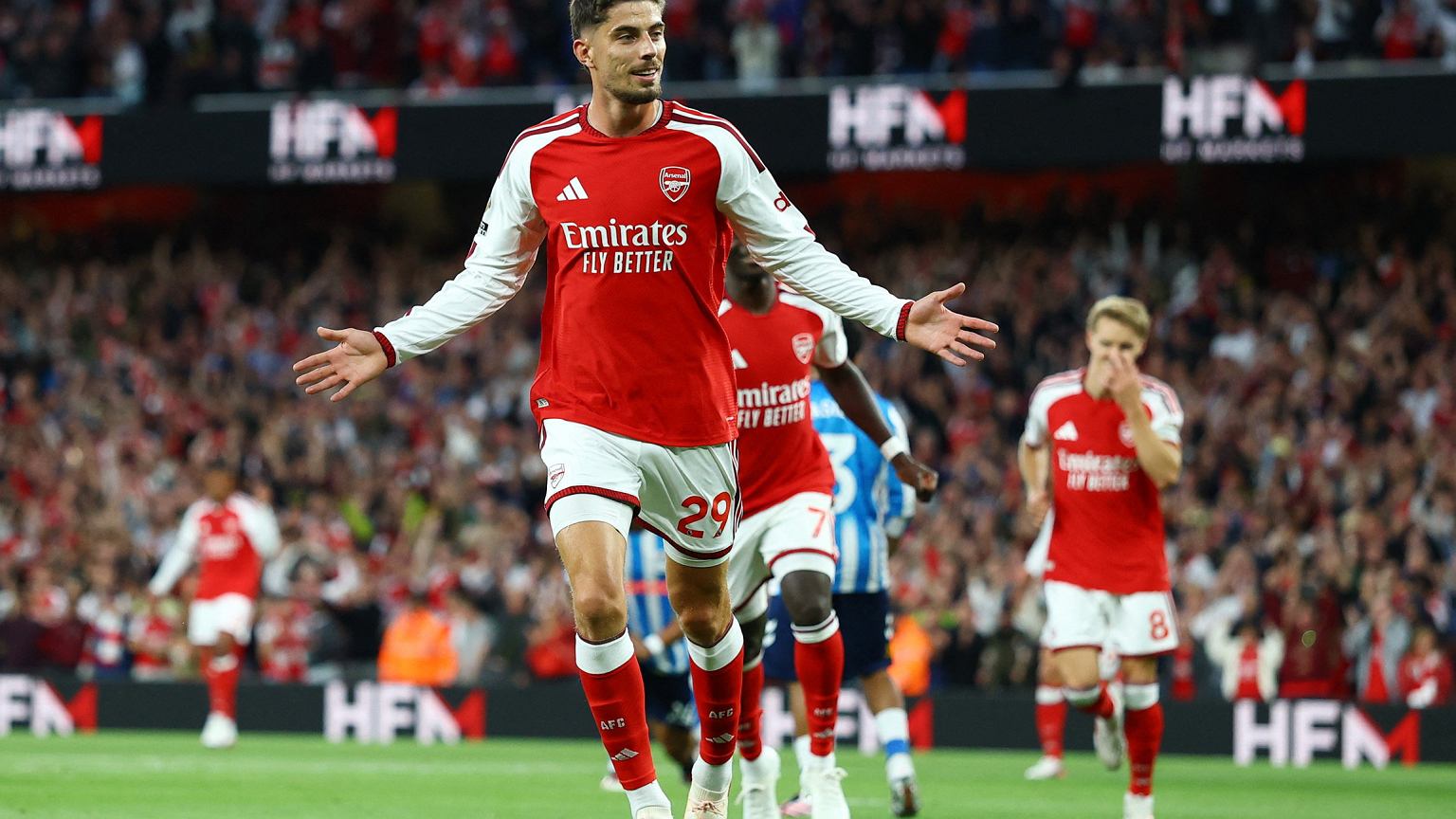 Pokaz siły mistrzów Anglii na start Premier League. Beniaminek rozbity