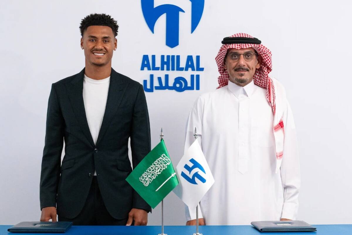 Gwiazda odeszła z Premier League. Wielki transfer potwierdzony