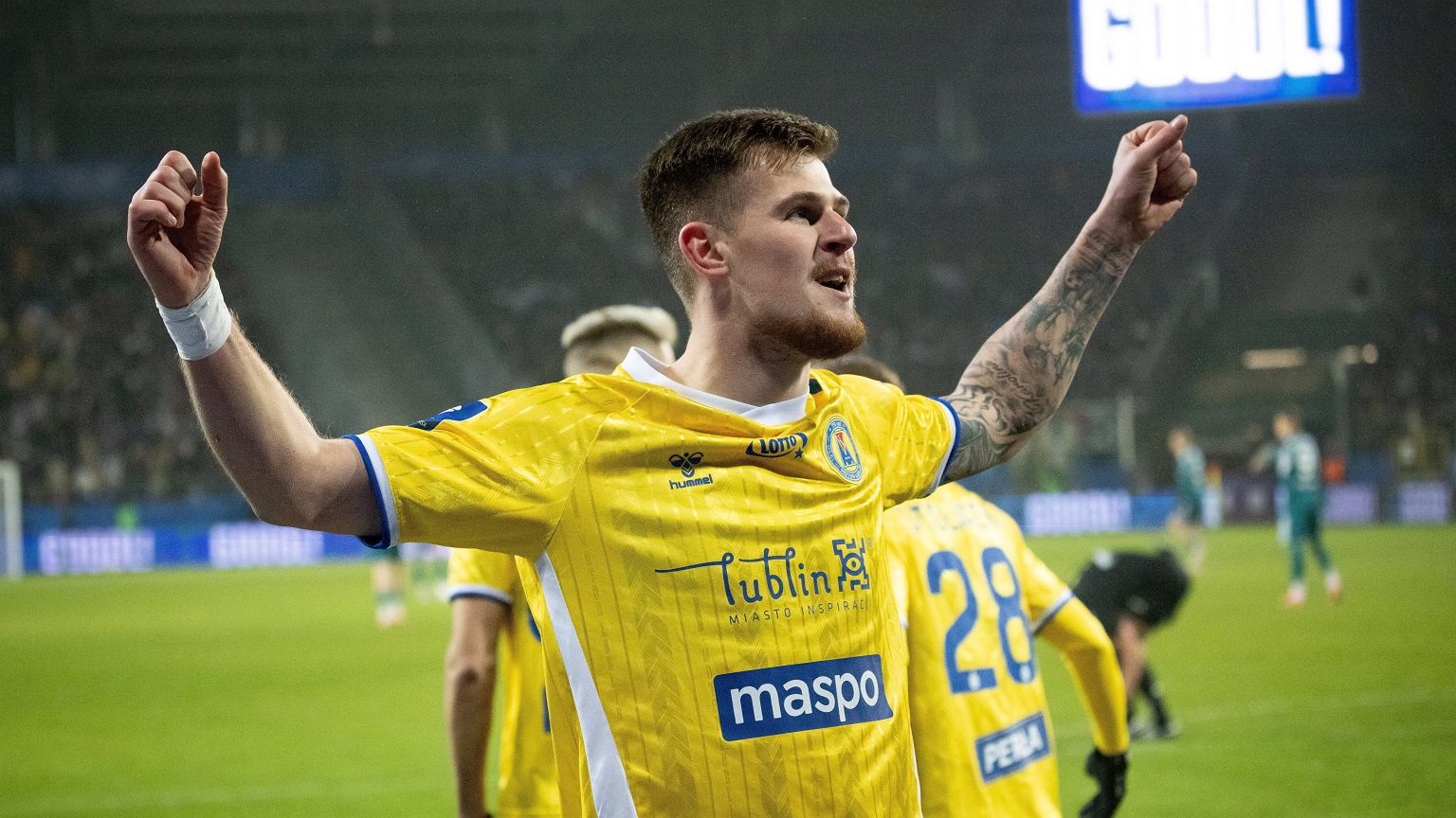 Urban pominął Czubaka. Tak zareagował jego klub