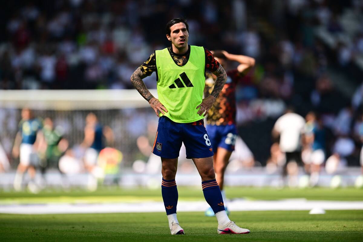 Nawet 100 mln euro za pomocnika. Rozbijają bank w Premier League