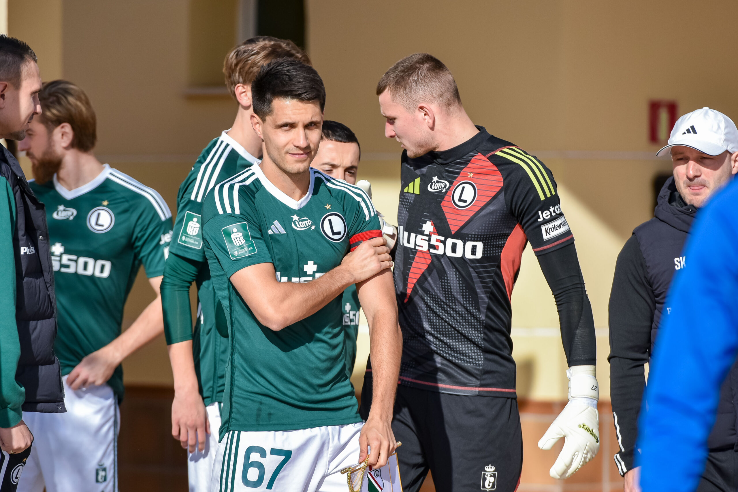 Z Legii Warszawa do GKS-u Katowice! Głośny transfer wewnątrz Ekstraklasy – PiłkaNożna.pl
