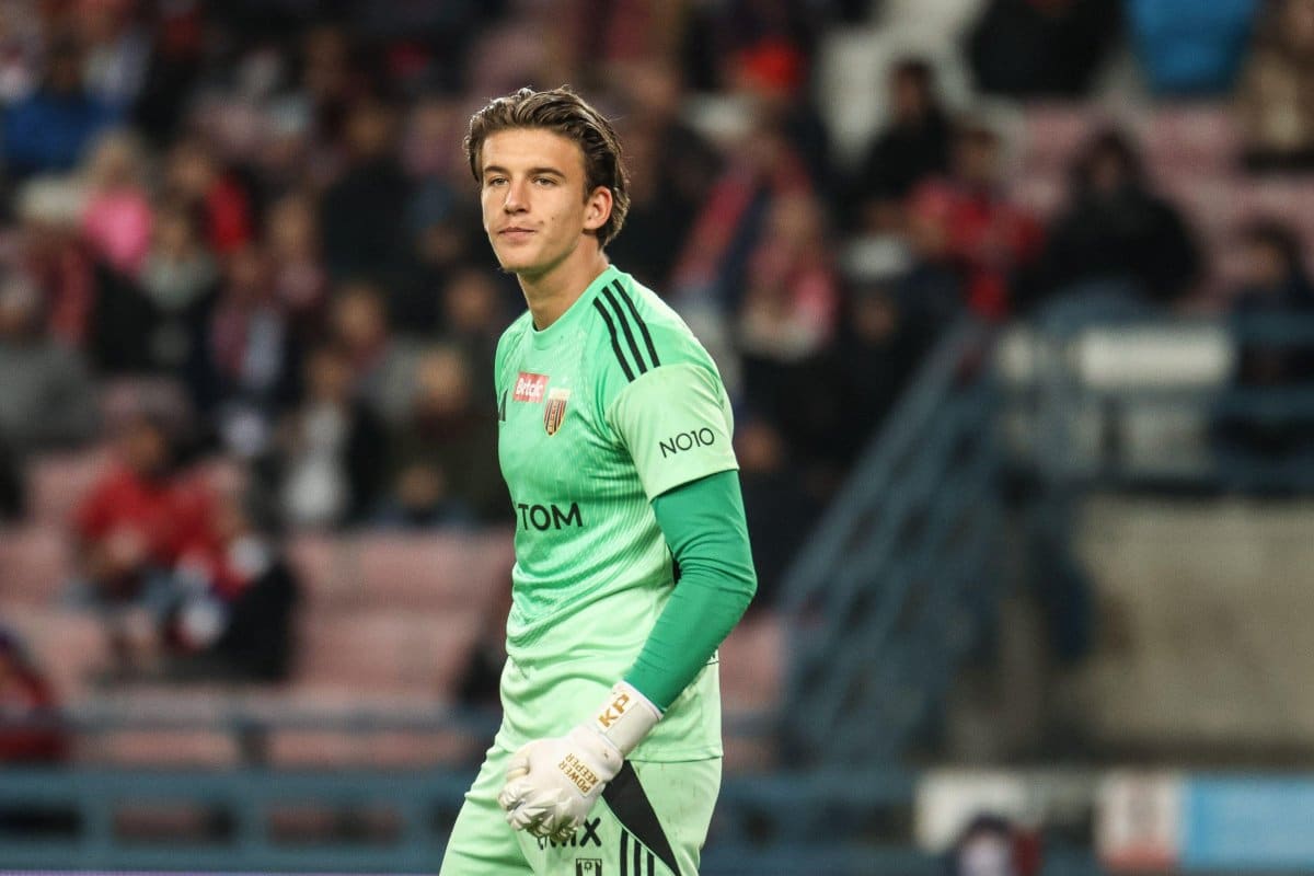 Co dalej z Holewińskim i Angielskim? Ważą się losy piłkarzy Pogoni! [NOWE INFORMACJE] - Goal.pl
