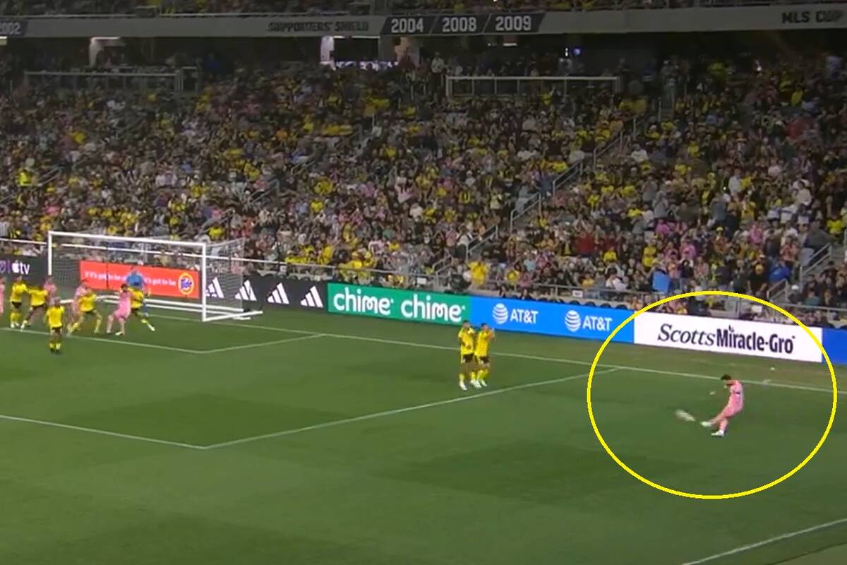 Cudowny gol Messiego. Podkręcił z rzutu wolnego [WIDEO]