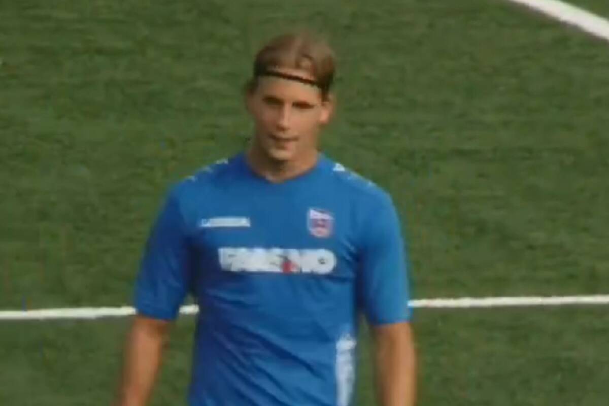 Hat-trick Polaka. Nie zgadniecie, w jakiej lidze [WIDEO]