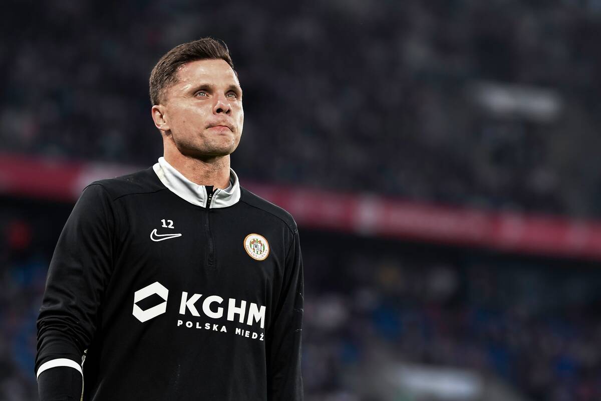 Gikiewicz pomaga w transferze piłkarzowi Widzewa. 