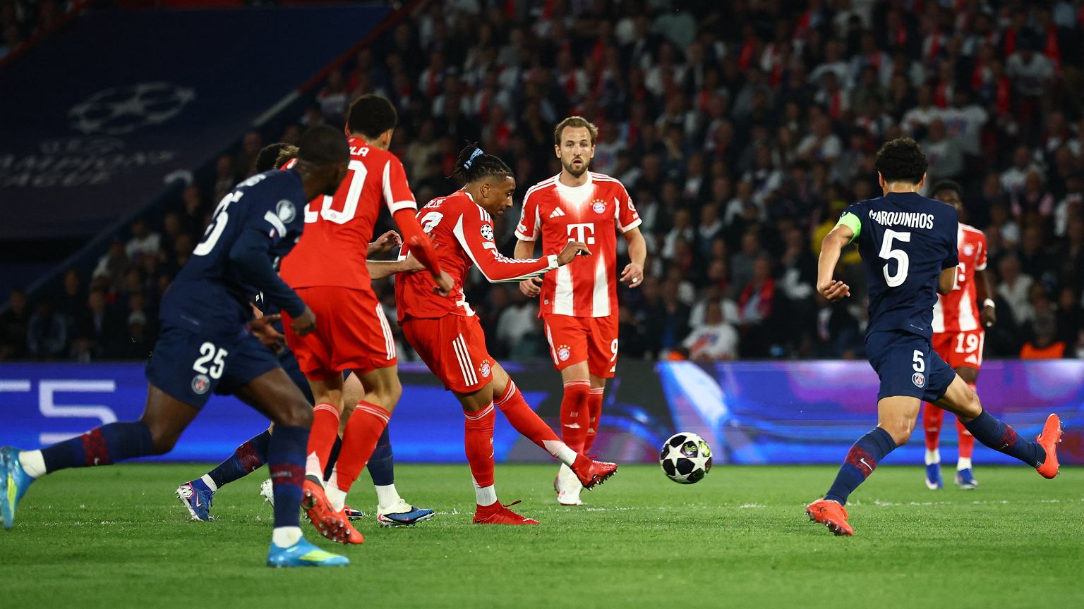 Ten mecz przejdzie do historii futbolu! 