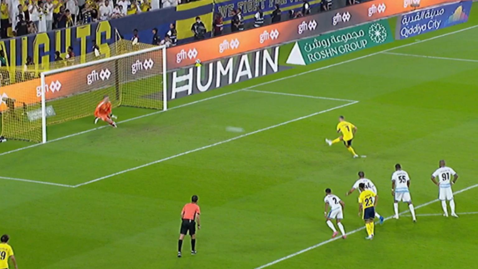 Ronaldo kontra Bułka! Sceny przy rzucie karnym w 52. minucie