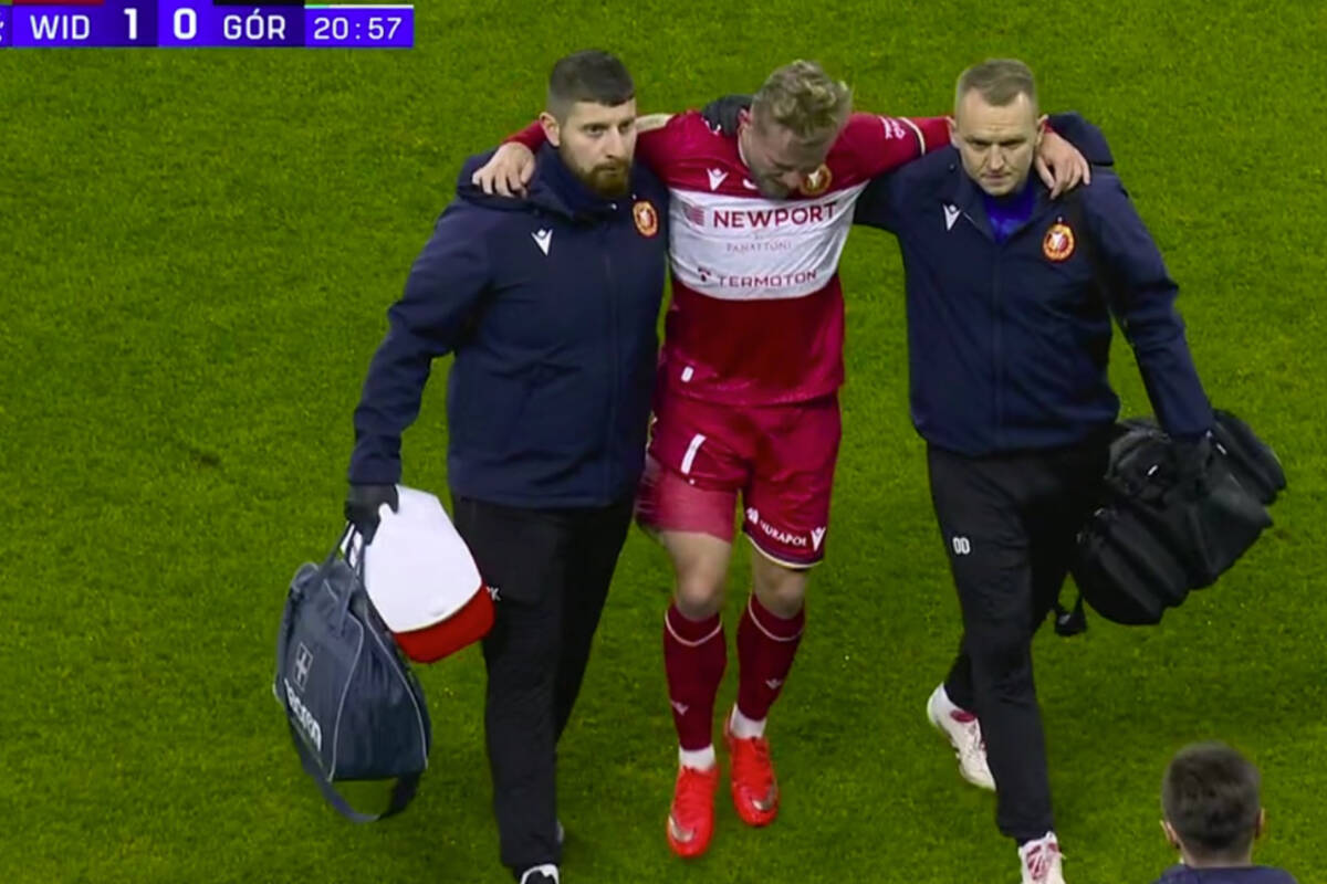 Dramat ważnego piłkarza Widzewa. Padł bez kontaktu z rywalem