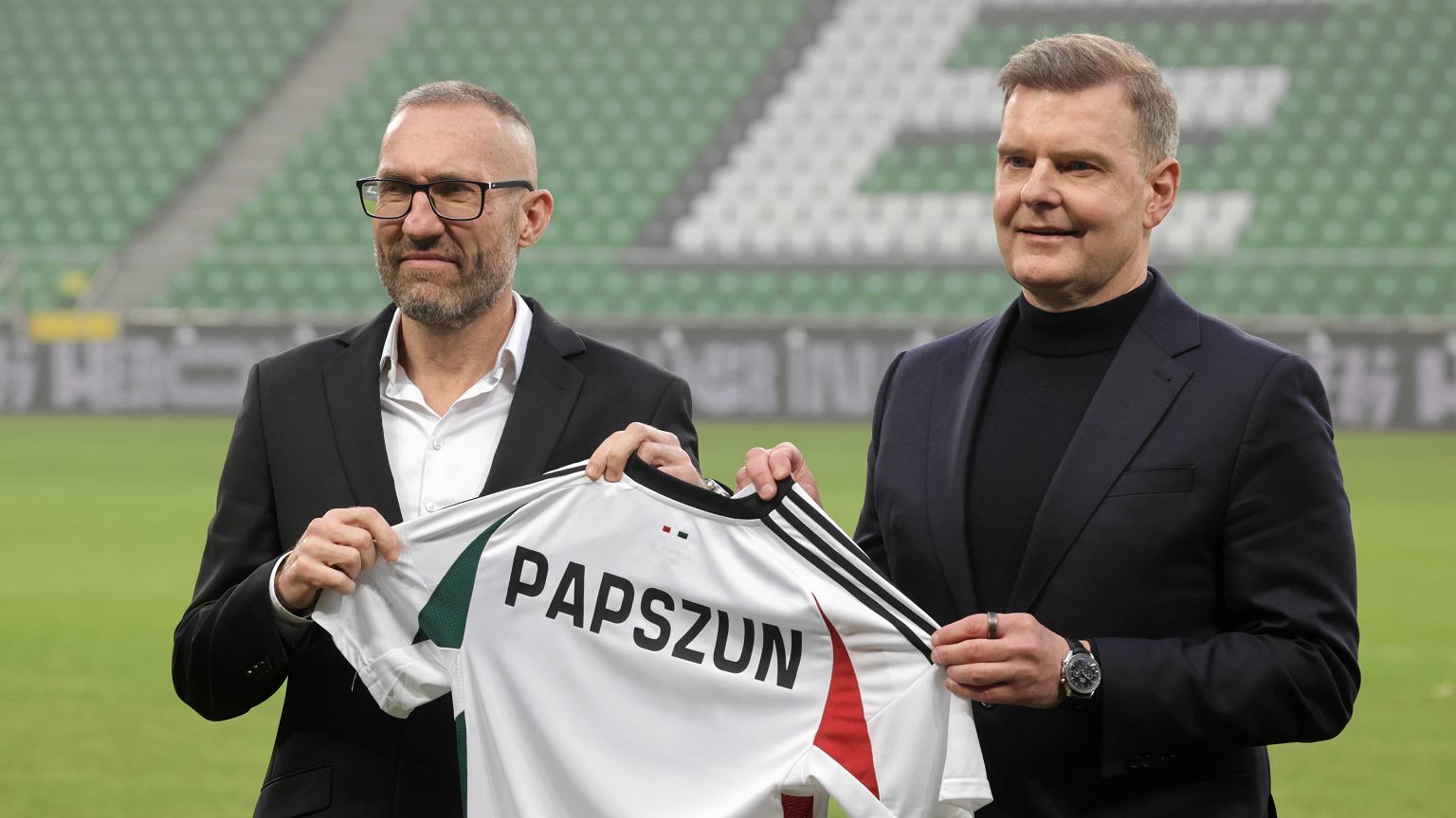 Prawa ręka Mioduskiego reaguje na słowa Papszuna. Tak widzi jego pracę w Legii