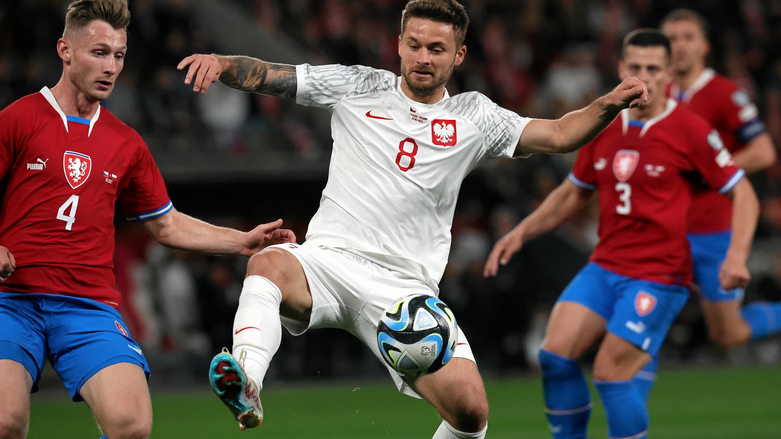 Karol Linetty odrzucił dwie oferty. Te kluby chciały Polaka