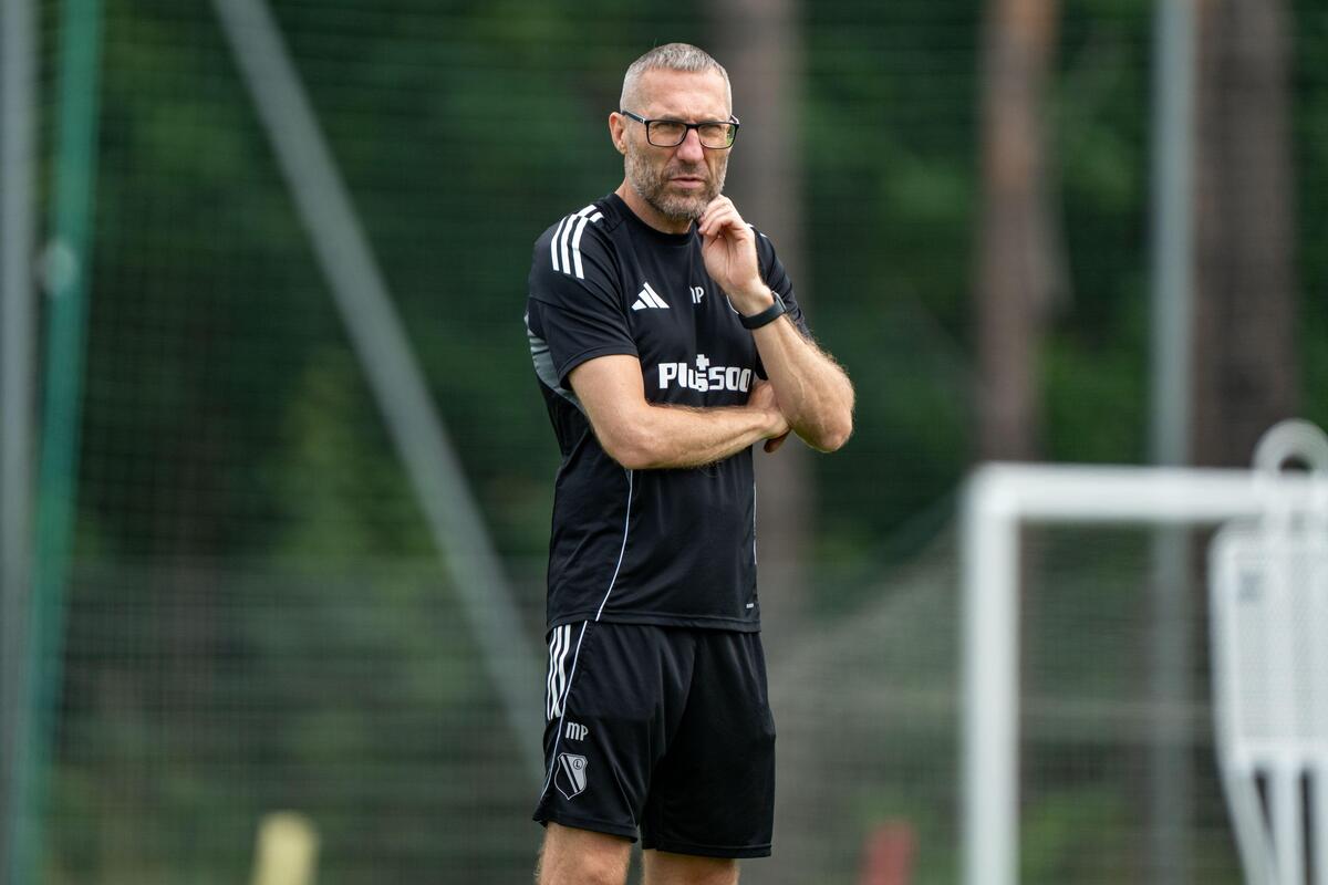 Legia pożegna kolejnych piłkarzy? Papszun: nie wiem, czego się spodziewać