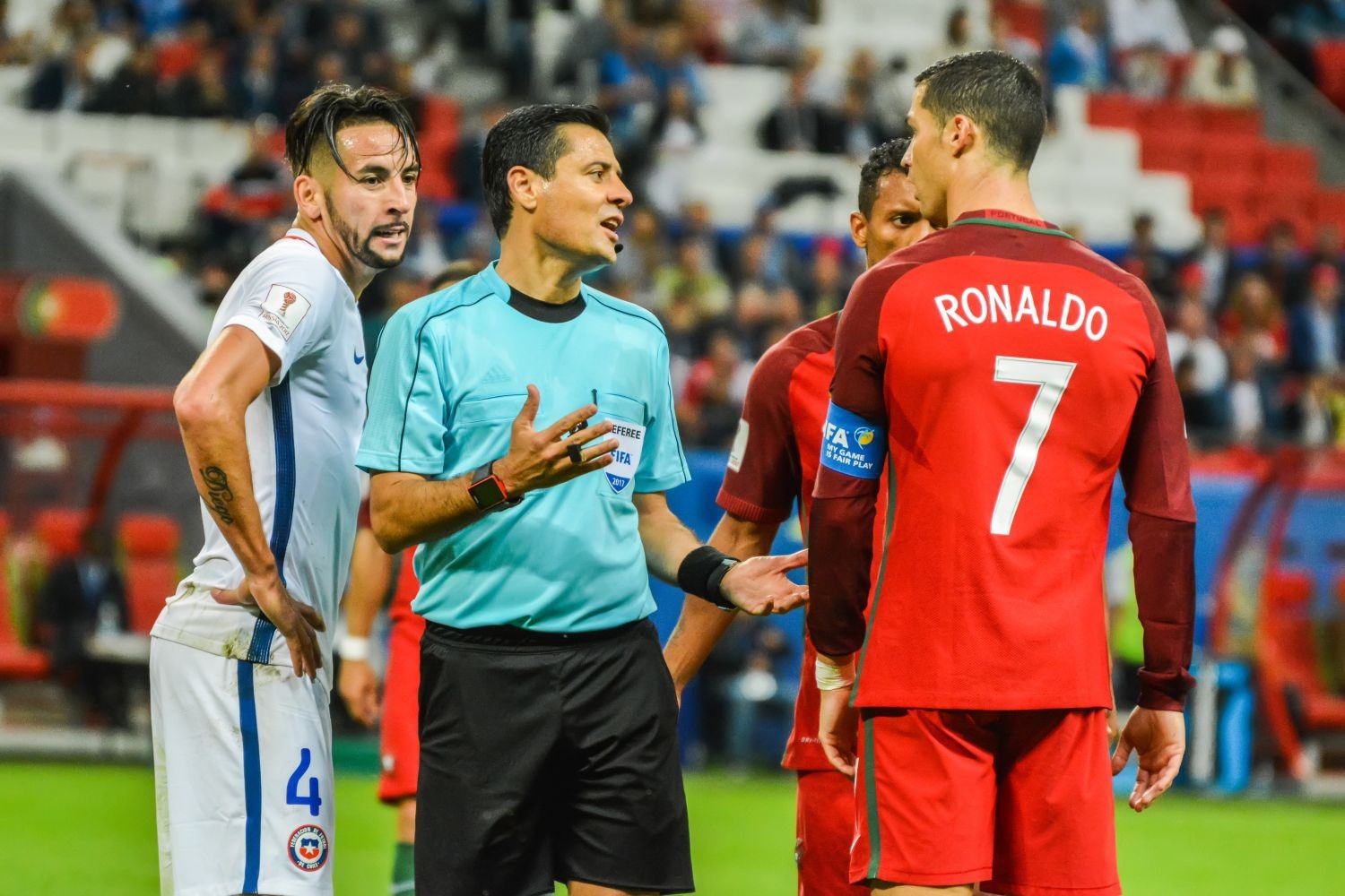 Legenda. Dwukrotny zdobywca Copa América zakończył piłkarską karierę [OFICJALNIE]