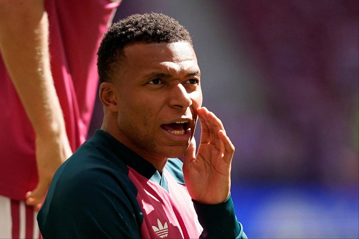 Najpierw Hiszpanie, teraz Francuzi. Mbappe ma coraz większy problem